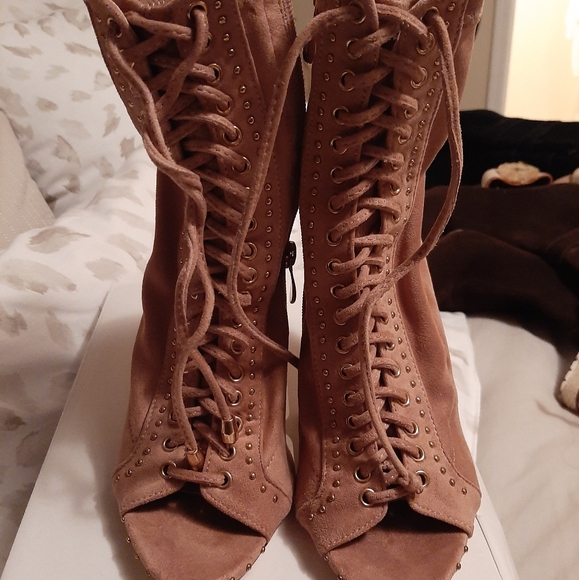 Booties - Picture 3 of 5